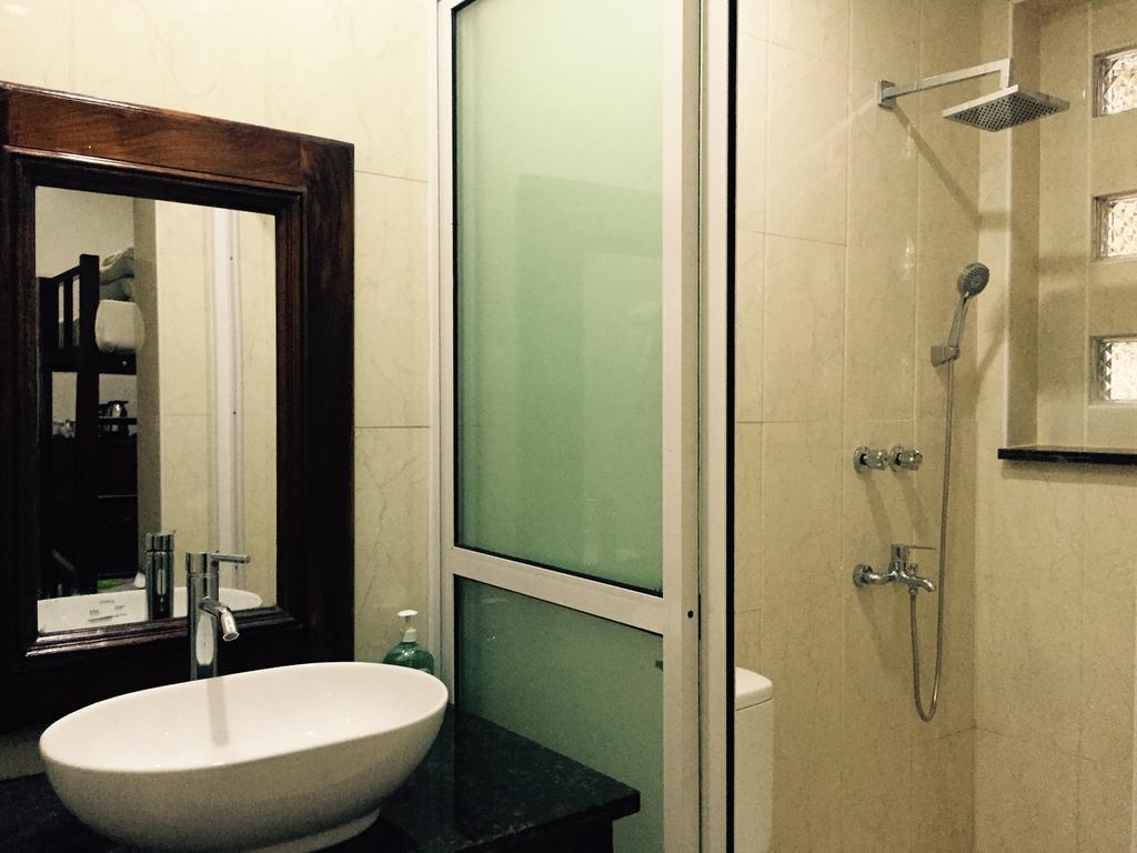 Mr. Charles Guest House Hsipaw Ngoại thất bức ảnh
