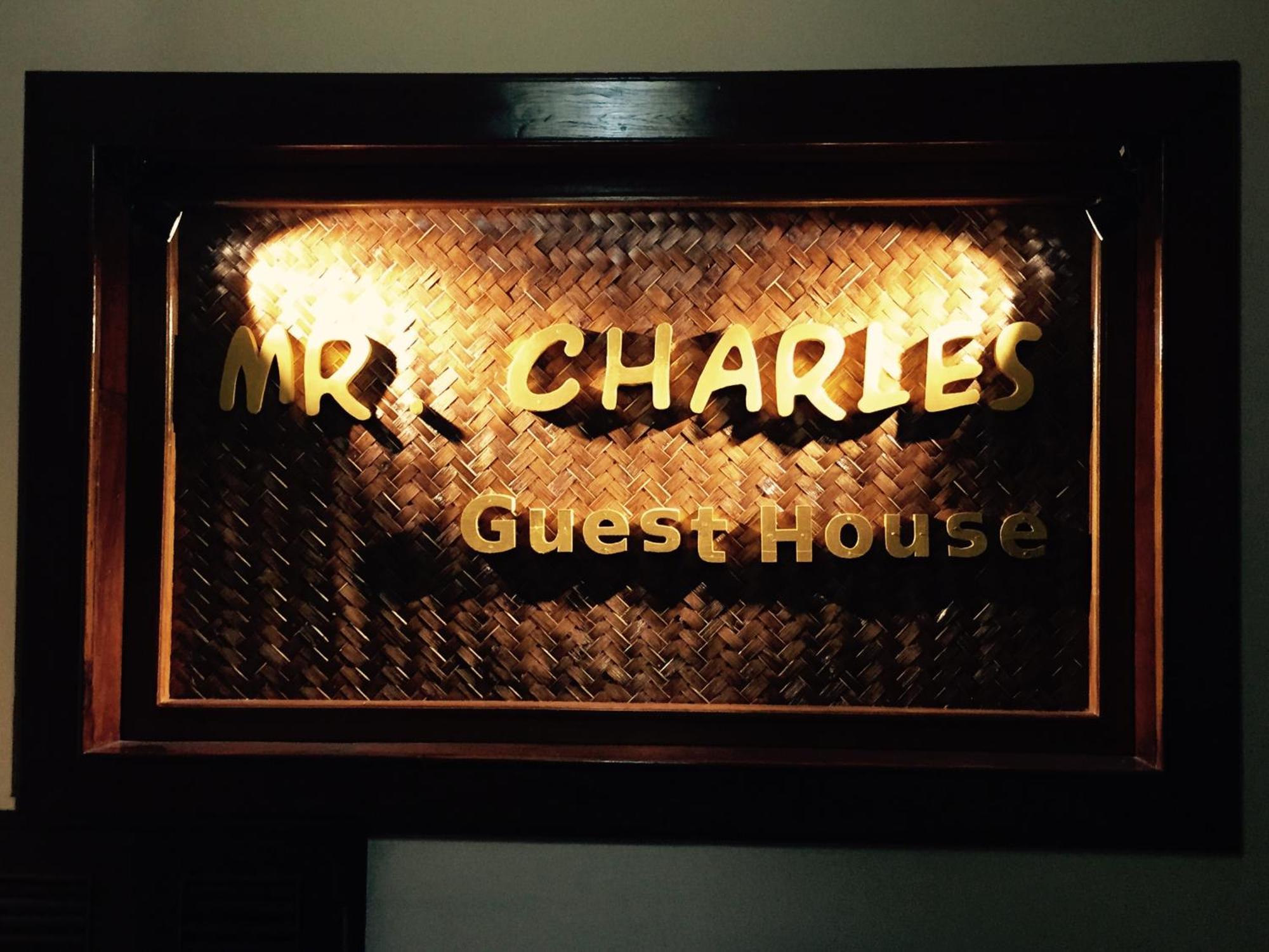 Mr. Charles Guest House Hsipaw Ngoại thất bức ảnh