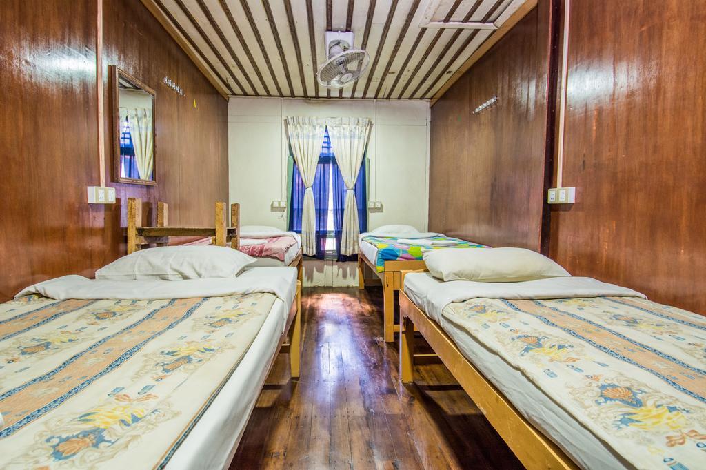 Mr. Charles Guest House Hsipaw Ngoại thất bức ảnh